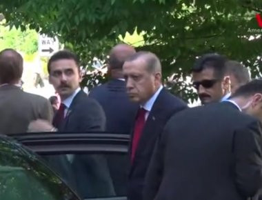 Ουάσιγκτον: Άγριο ξυλοκόπημα στους Κούρδους από εντολή του Ερντογάν! (βίντεο)